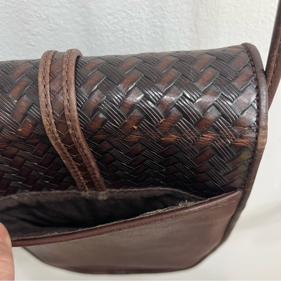 Brighton Vintage One World Chocolate Brown Woven Leather Crossbody Bag - Picture 9 of 13
